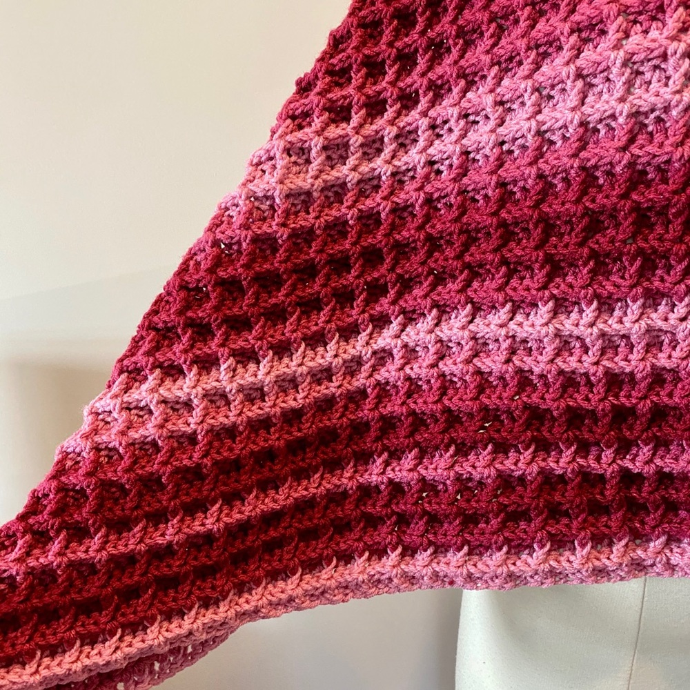 HANDMADE Crochet Vintage Boho Mock Neck Poncho - Picture 7 of 8